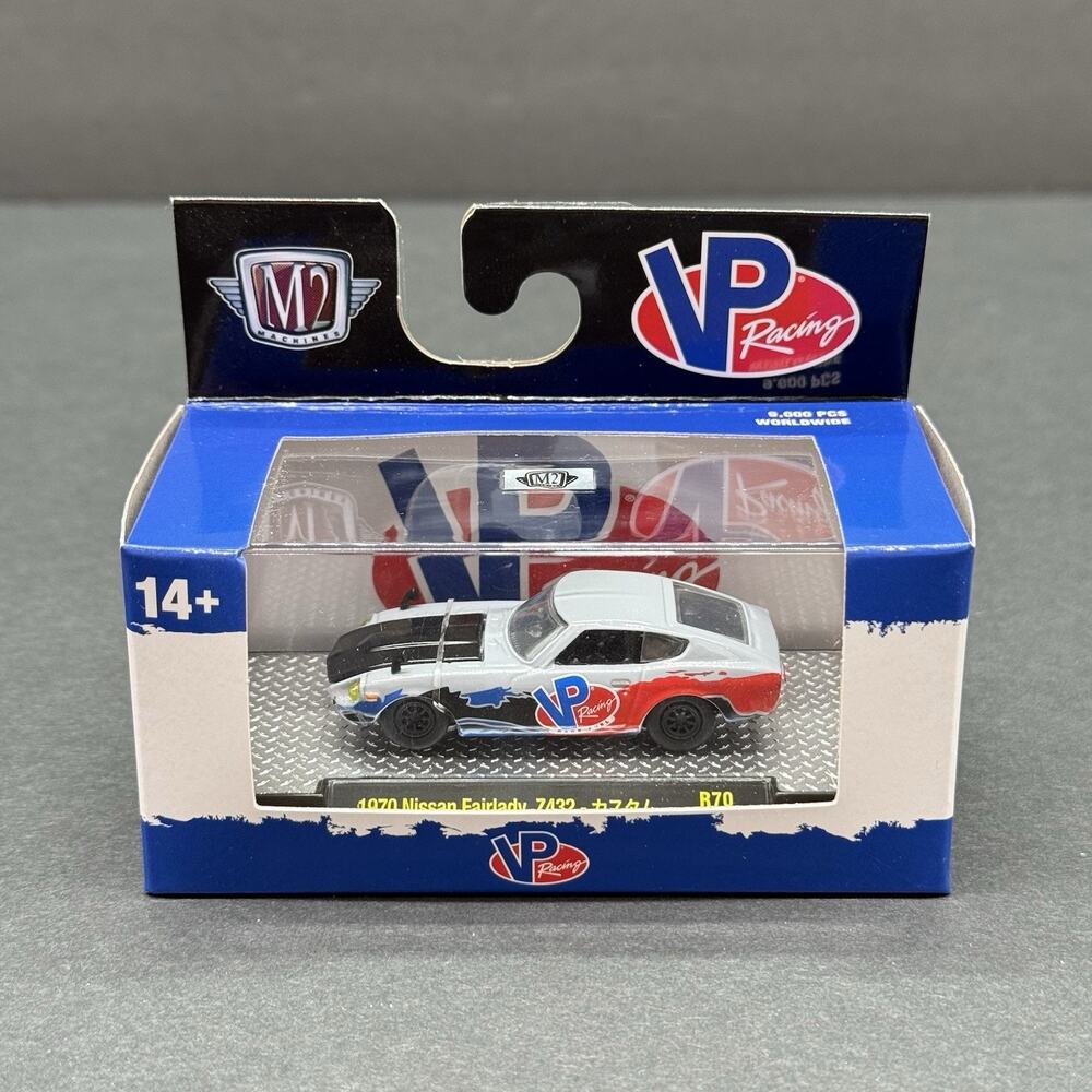 M2 Machines Detroit Muscle Series 70 : VP Racing 1970 Nissan Fairlady Z432 R70